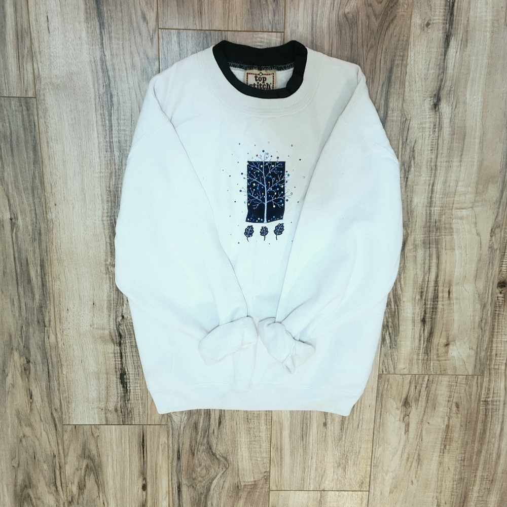 Cozy Festive Winter Sweater 🧶
